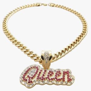 Cuban link Queen bling chain gorgeous 🩷🩷🩷💎💎💎